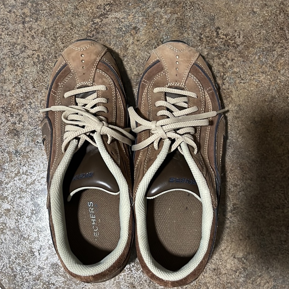 Sketchers women’s shoes